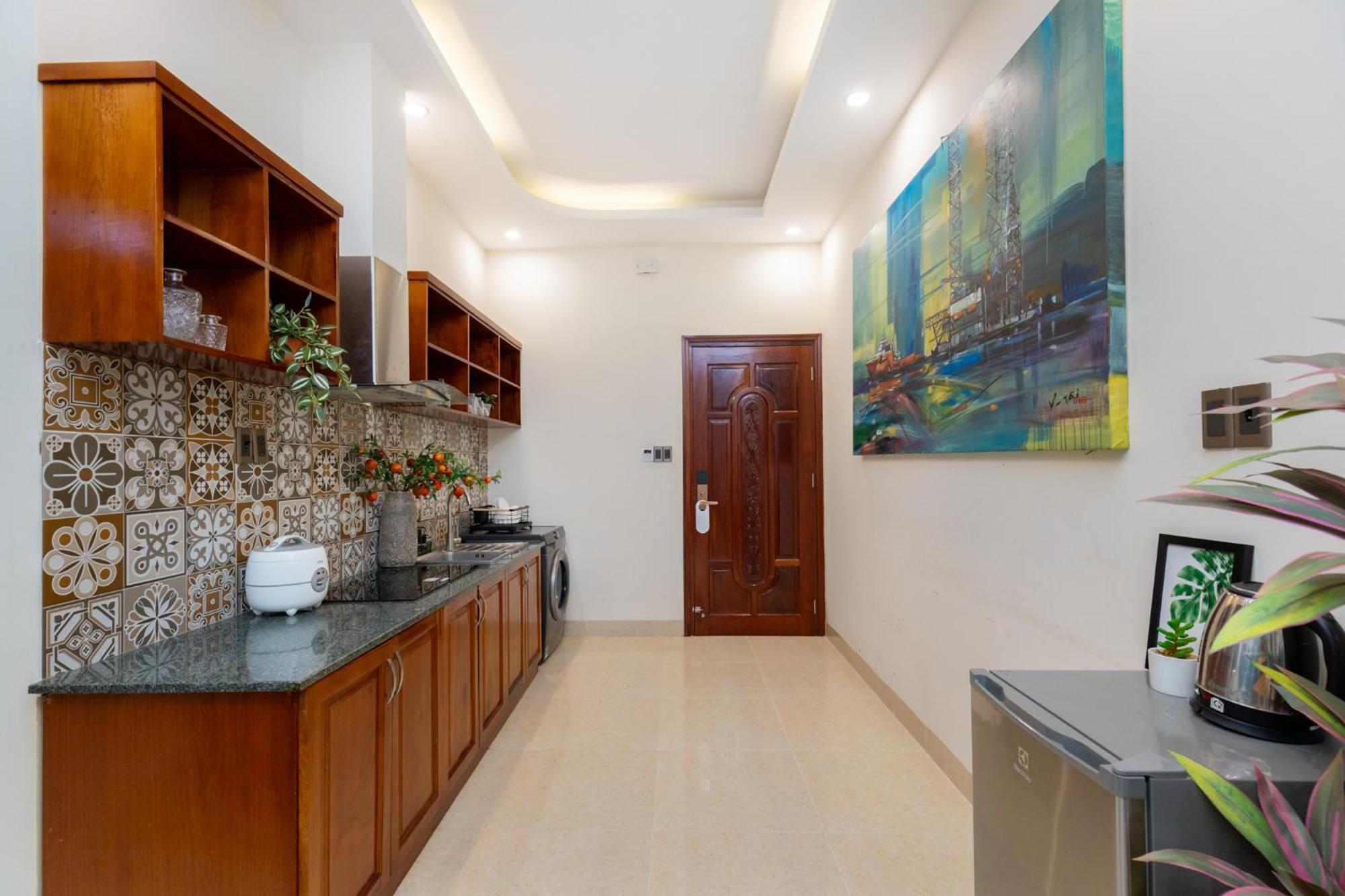 Prague Hotel Vung Tau Bagian luar foto