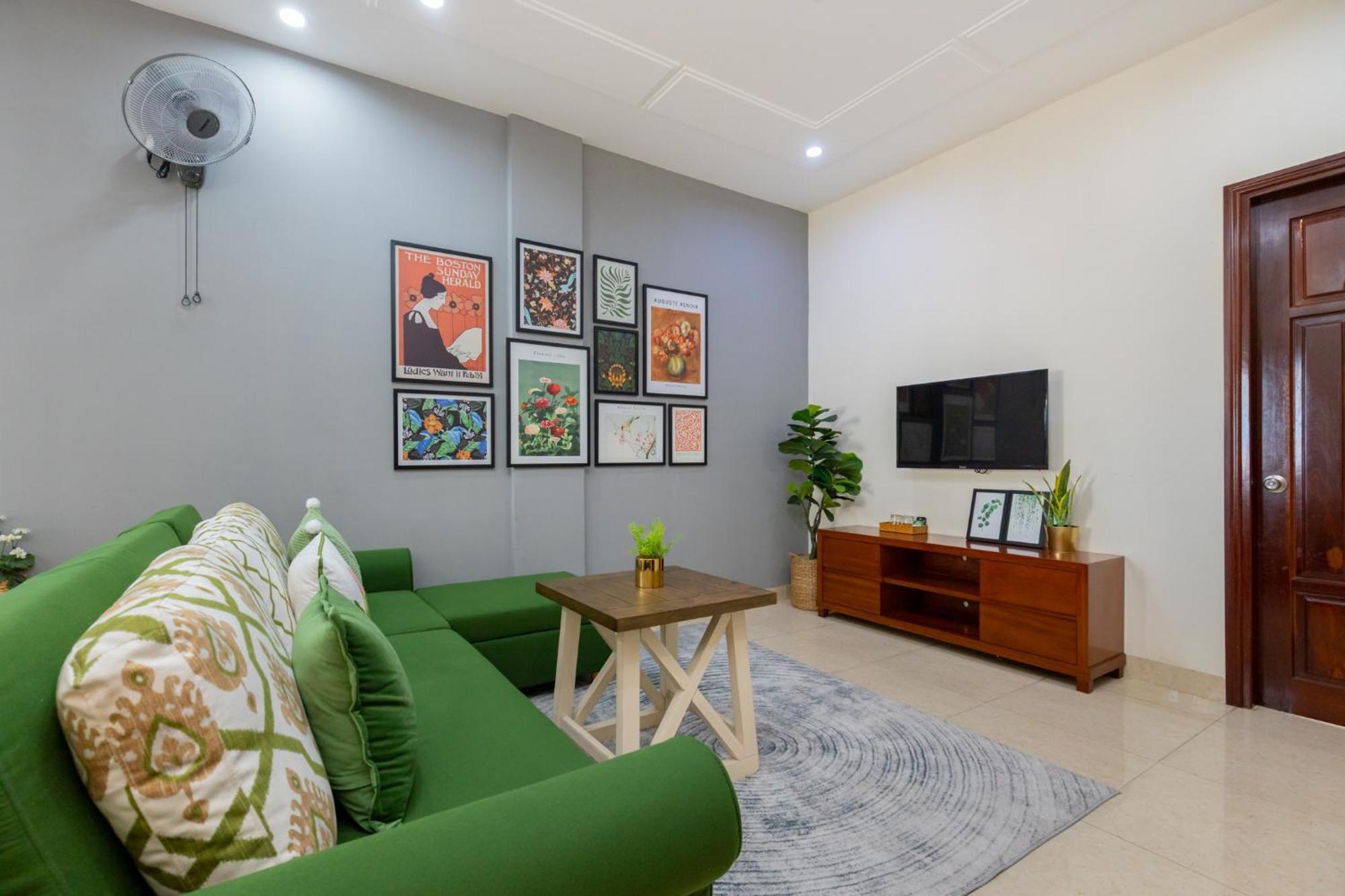 Prague Hotel Vung Tau Bagian luar foto