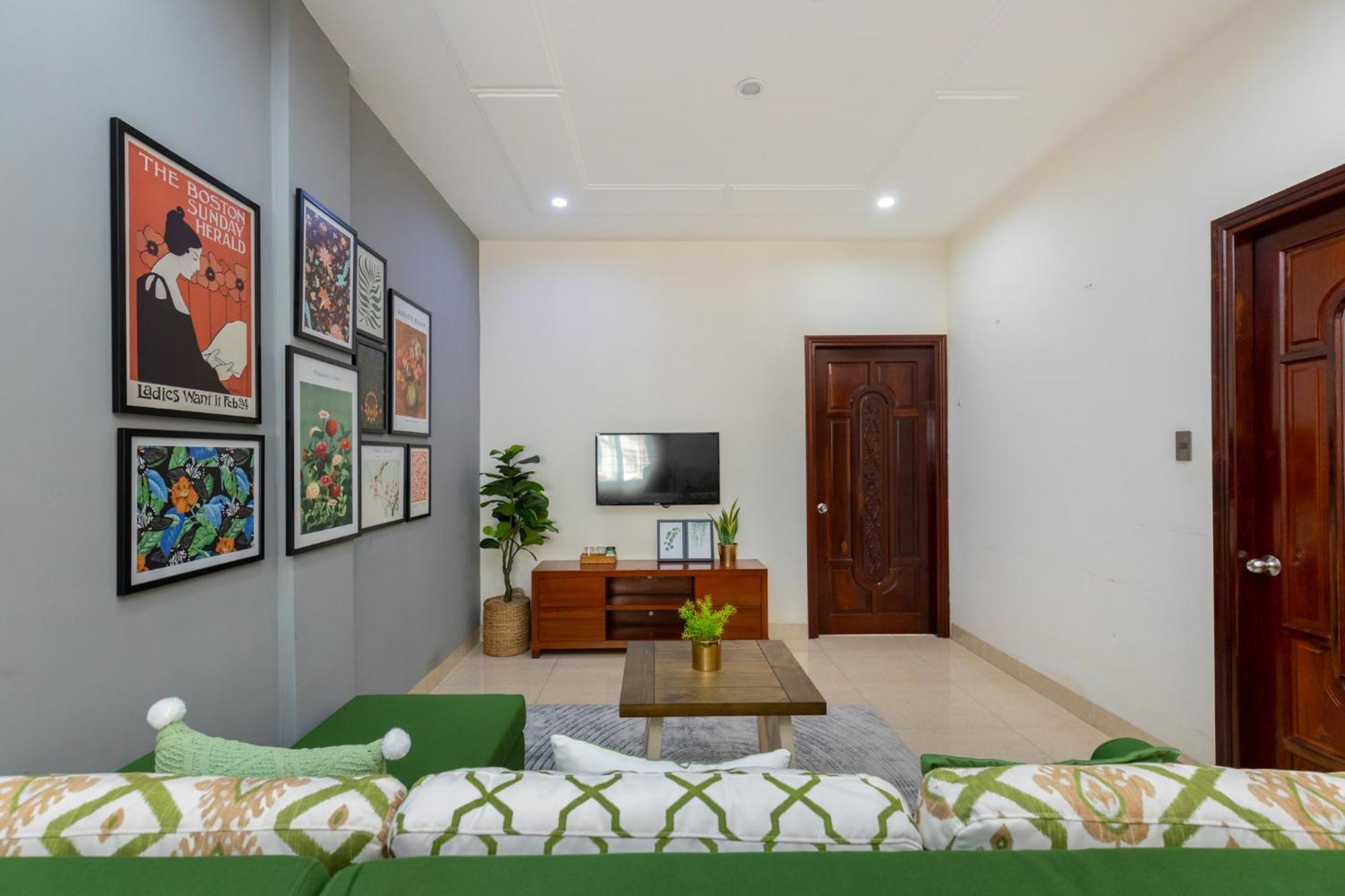 Prague Hotel Vung Tau Bagian luar foto