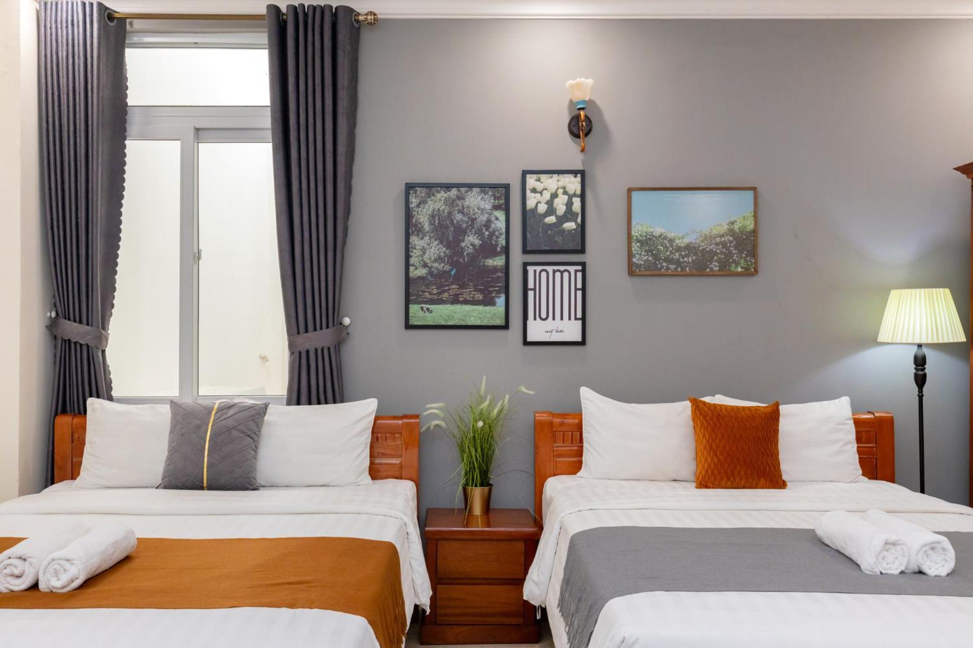 Prague Hotel Vung Tau Bagian luar foto