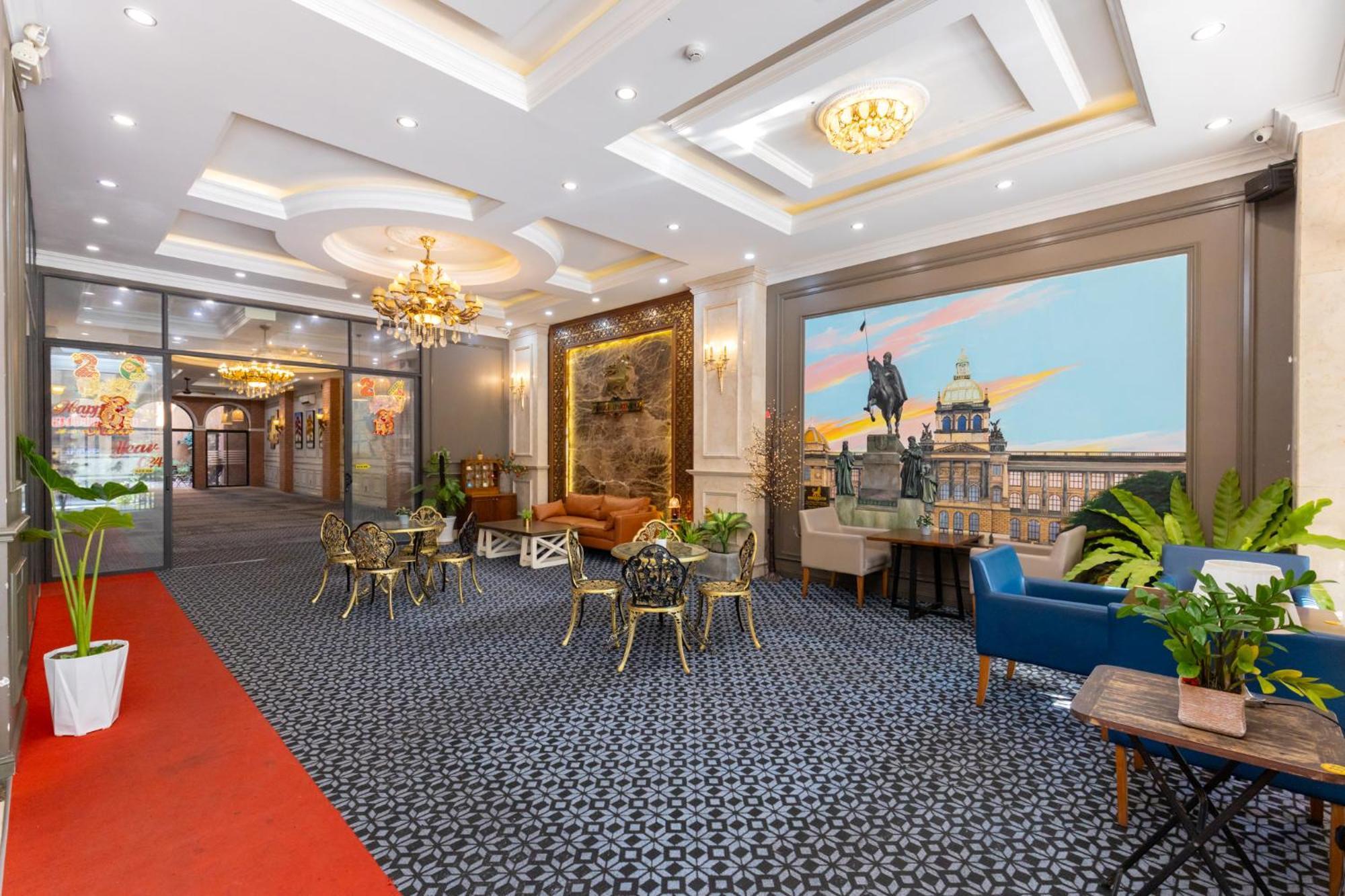 Prague Hotel Vung Tau Bagian luar foto