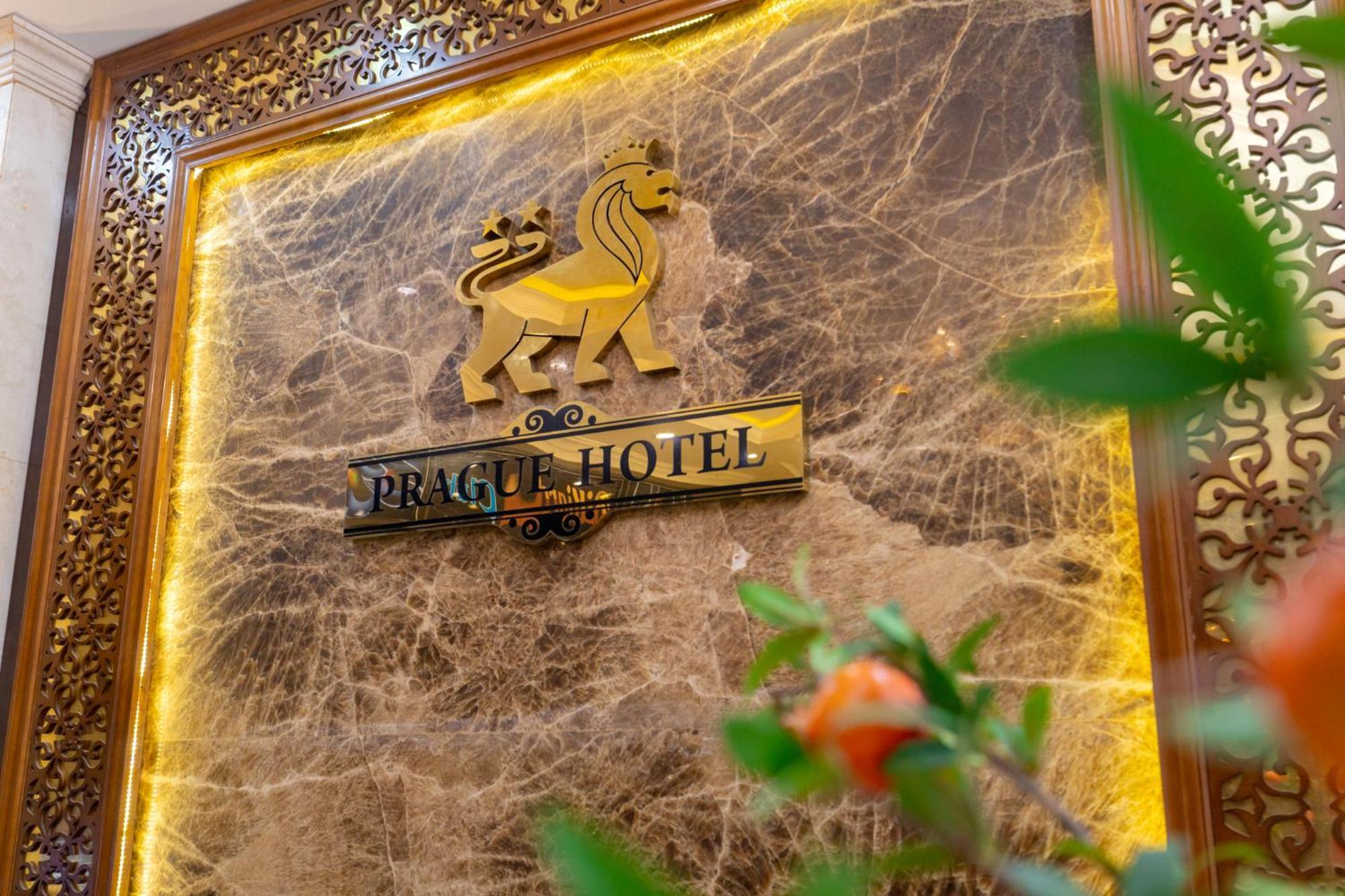 Prague Hotel Vung Tau Bagian luar foto
