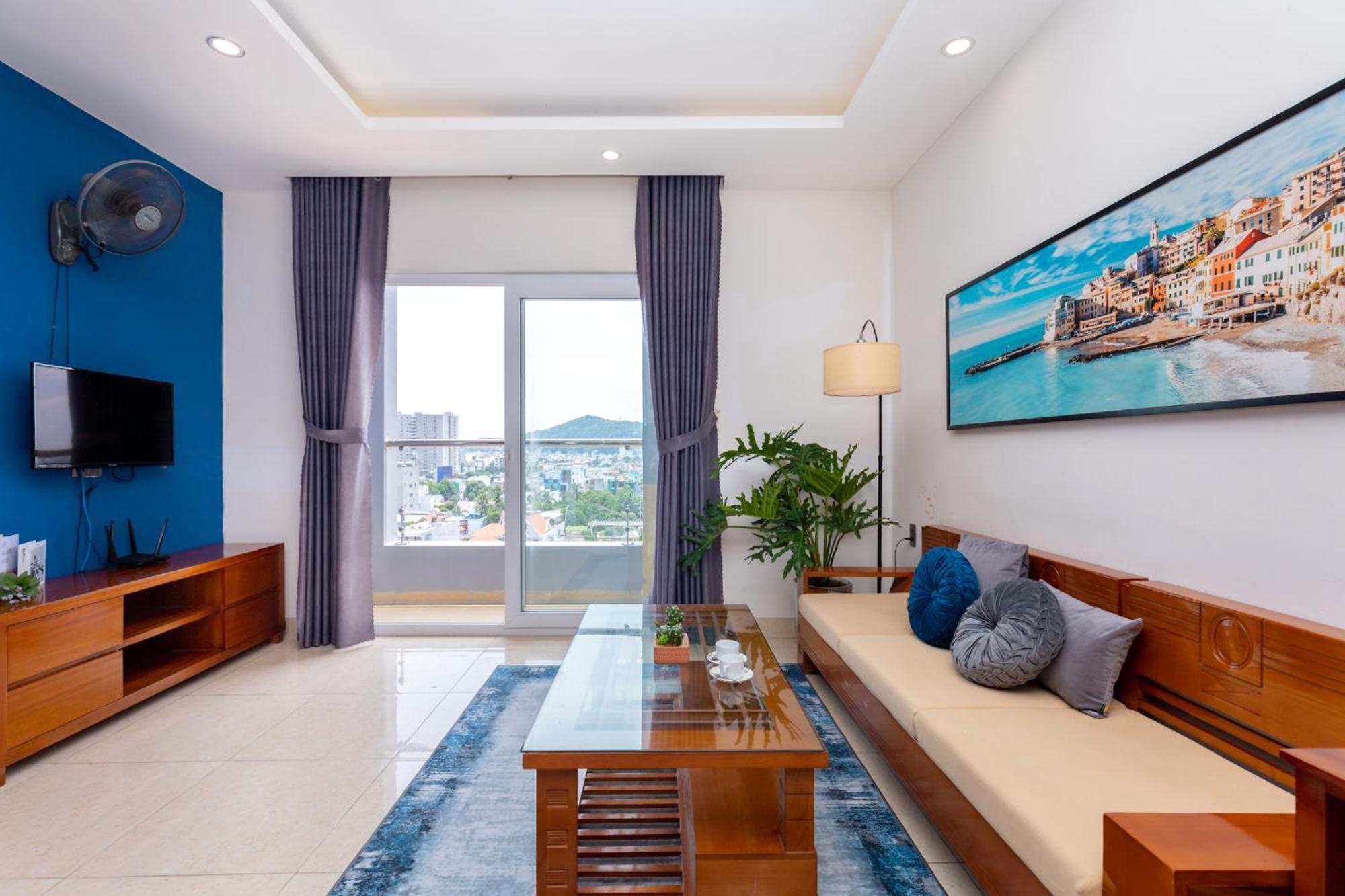 Prague Hotel Vung Tau Bagian luar foto